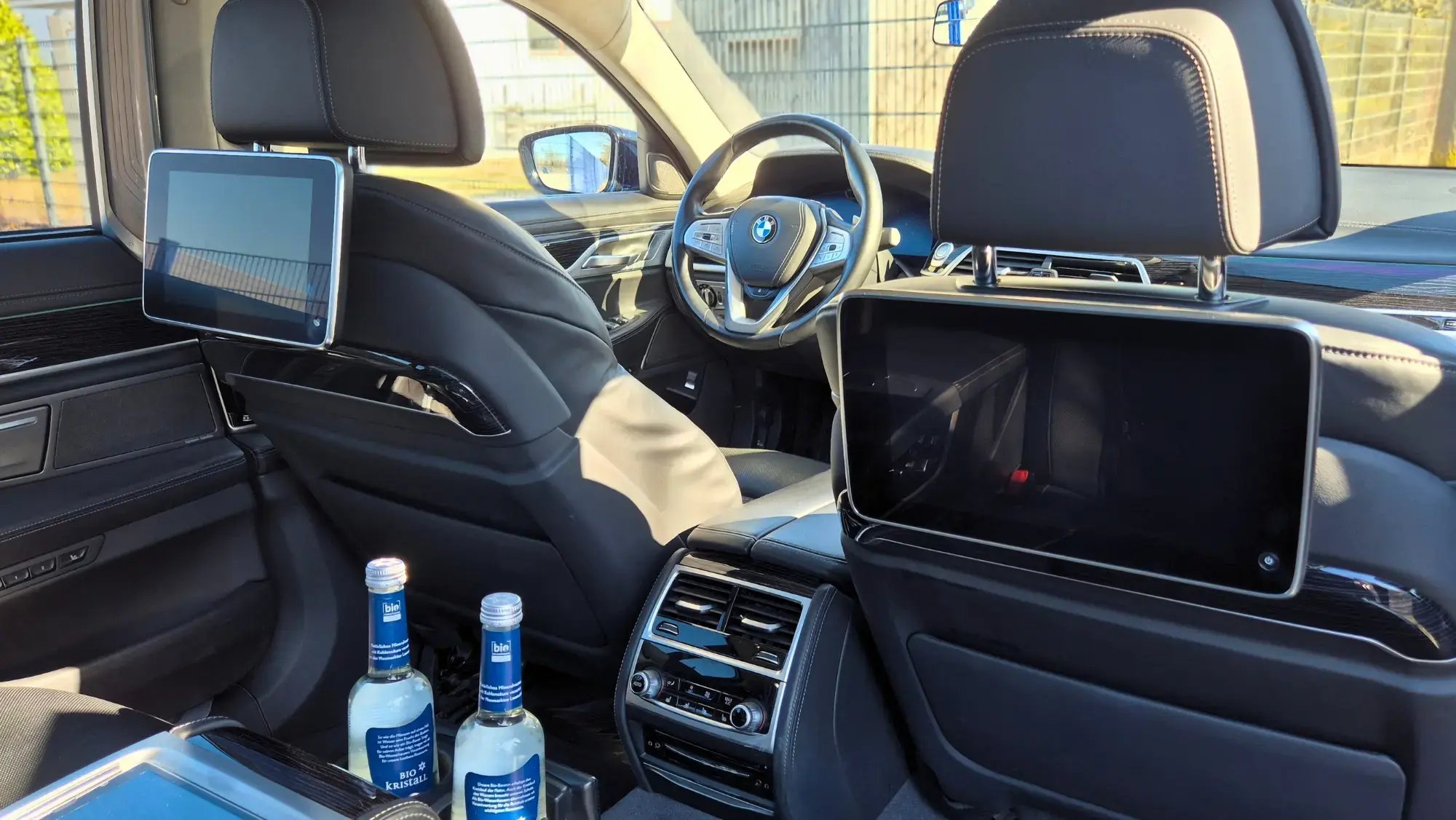 Erweitertes Infotainmentsystem im Fahrzeug